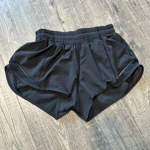 Hotty Hot Low-Rise Lined Short 2.5"
